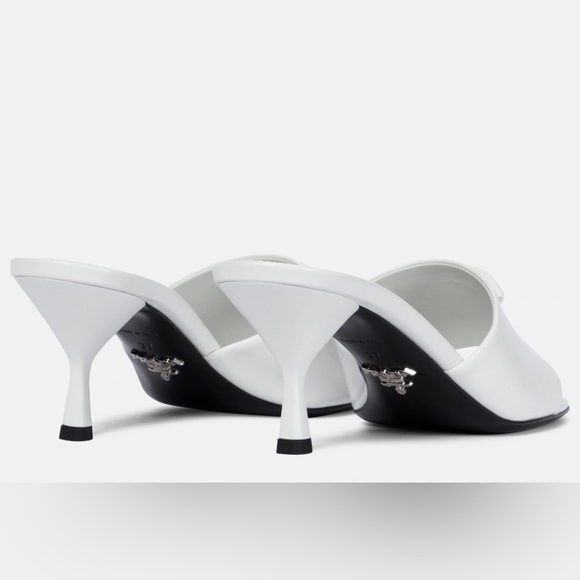 PRADA Leather Sandals - Picture 3 of 9